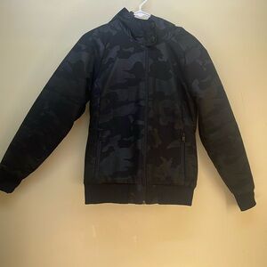 The North Face  Jacket womens S/P Black/Grey Camouflage